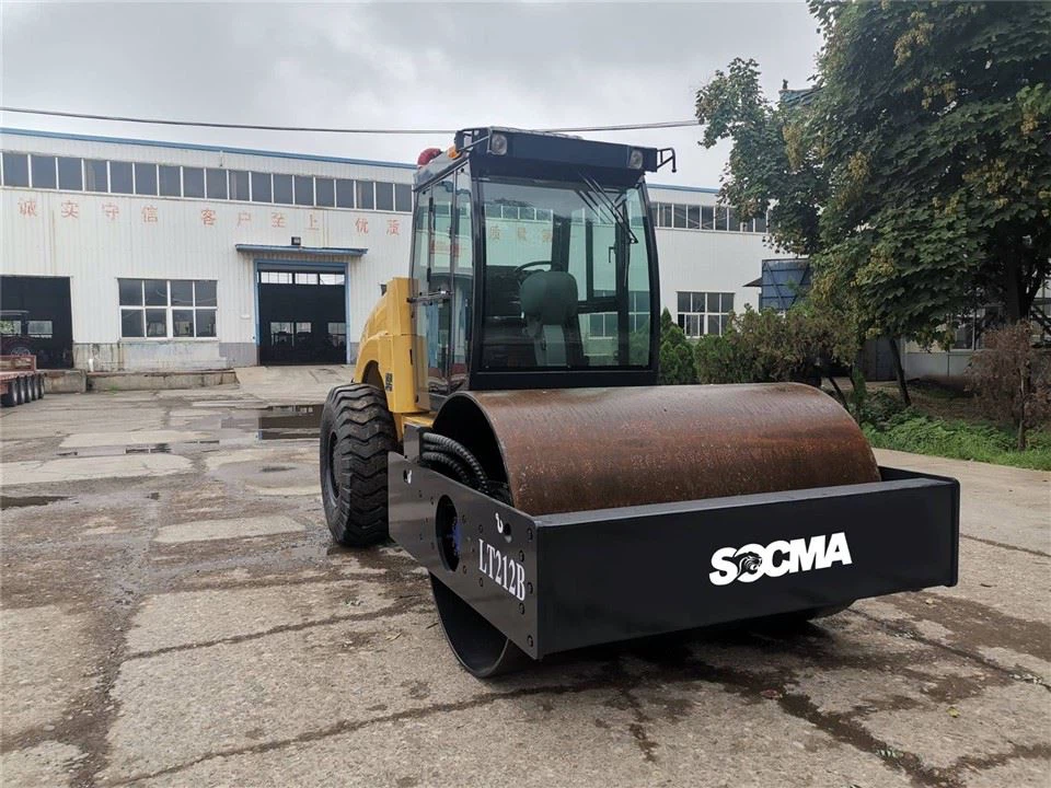 Factory Large High Quality UR207F Compactor Diesel 7T Road Roller