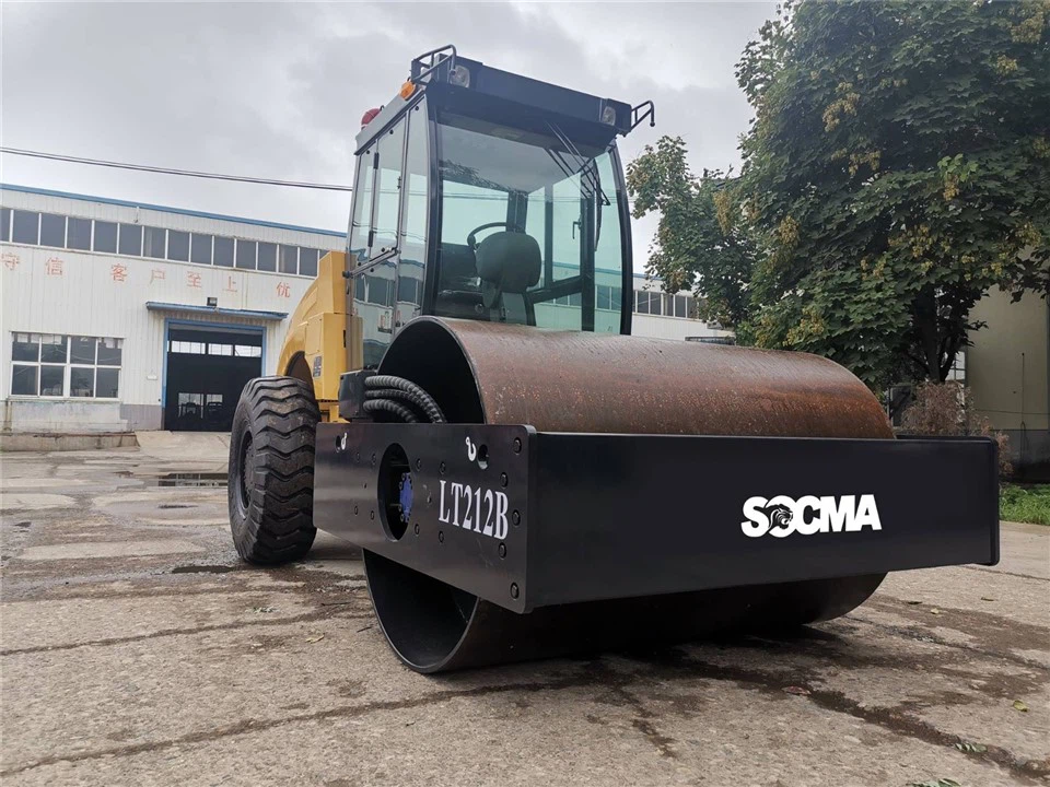 Factory Large High Quality UR207F Compactor Diesel 7T Road Roller